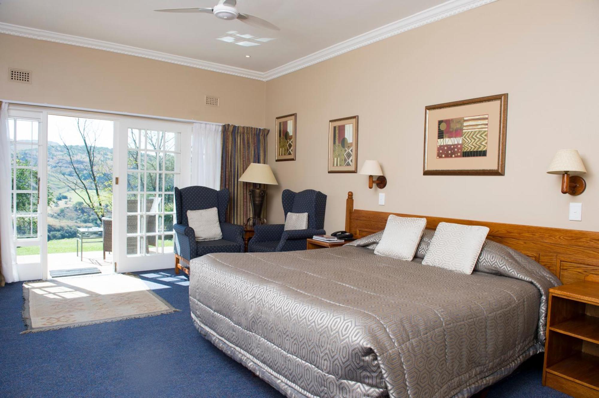 Cathedral Peak Hotel Winterton Eksteriør bilde
